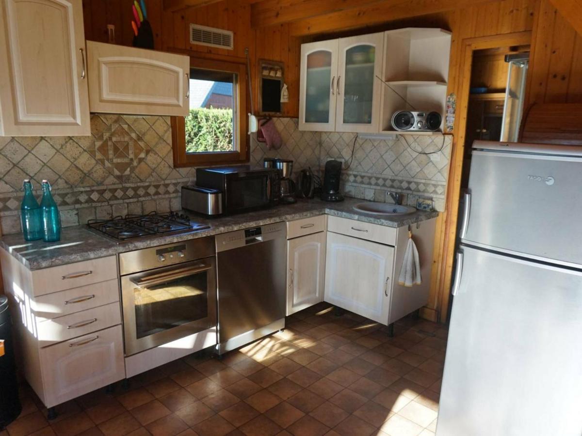 Chalet Avec Piscine Chauffee, Tennis Et Jardin Clos, A 1700M De La Plage De Cabourg - Fr-1-465-22 Bagian luar foto