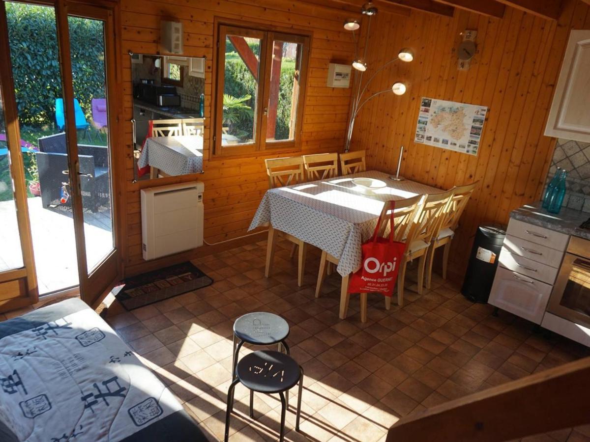 Chalet Avec Piscine Chauffee, Tennis Et Jardin Clos, A 1700M De La Plage De Cabourg - Fr-1-465-22 Bagian luar foto